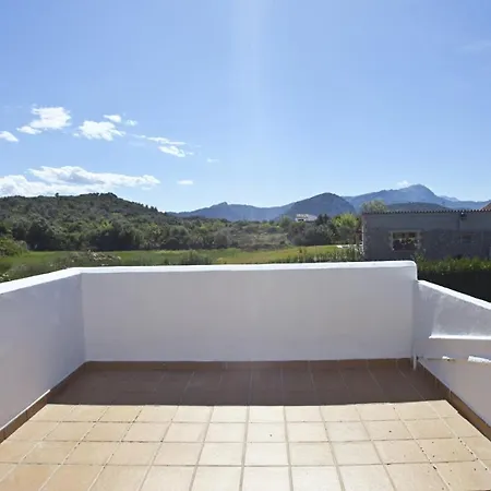 Seguinot Villa
